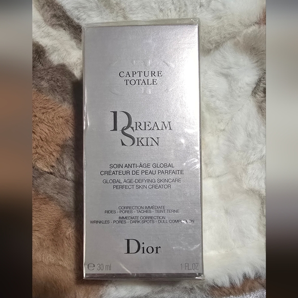 DIOR Capture Totale Dream Skin New Sealed 1 fl oz